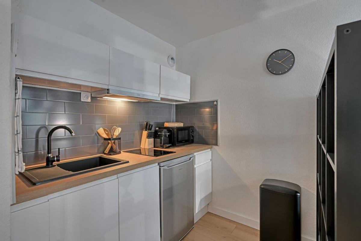 063 - Studio Didion, Centre Gare St Roch, Clim, Balcon,4Pers Монпельє Екстер'єр фото